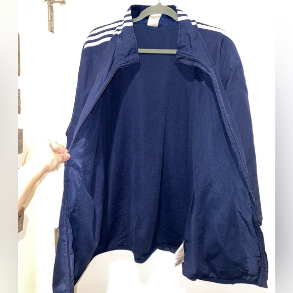 Vintage Adidas track wind breaker. Light! Just bought recently from vintage shop - Picture 11 of 12
